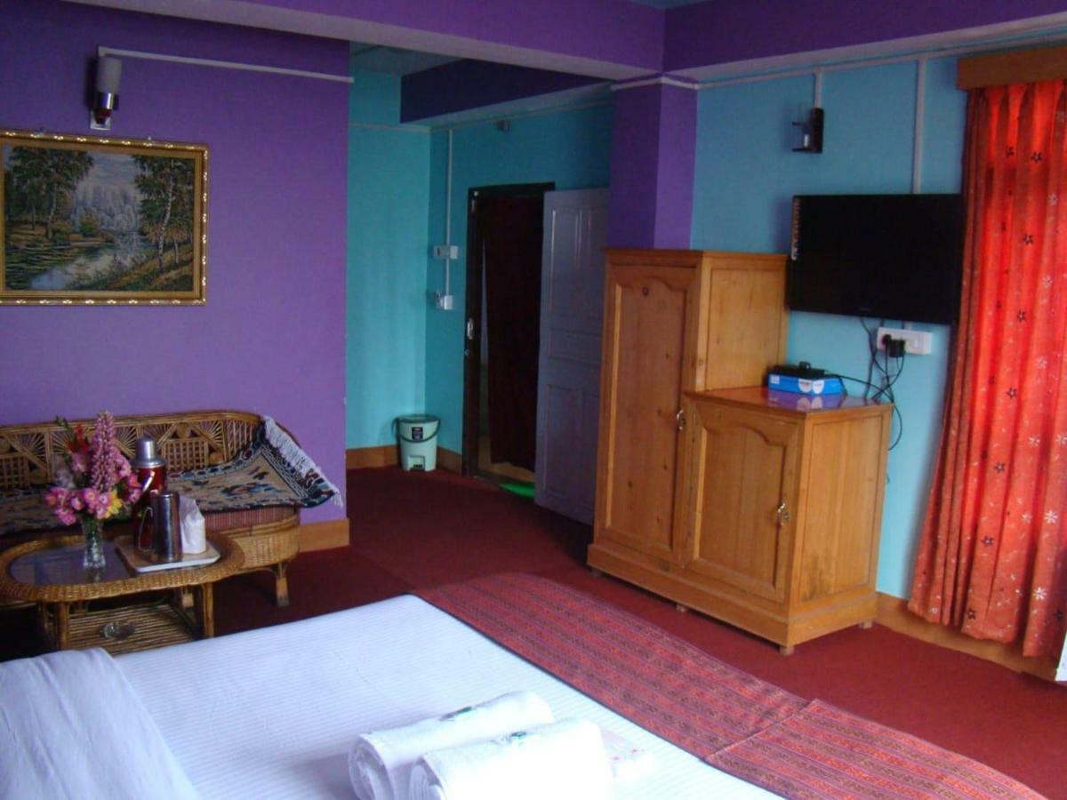 Golden Fish Hotel, Lachung Zewnętrze zdjęcie