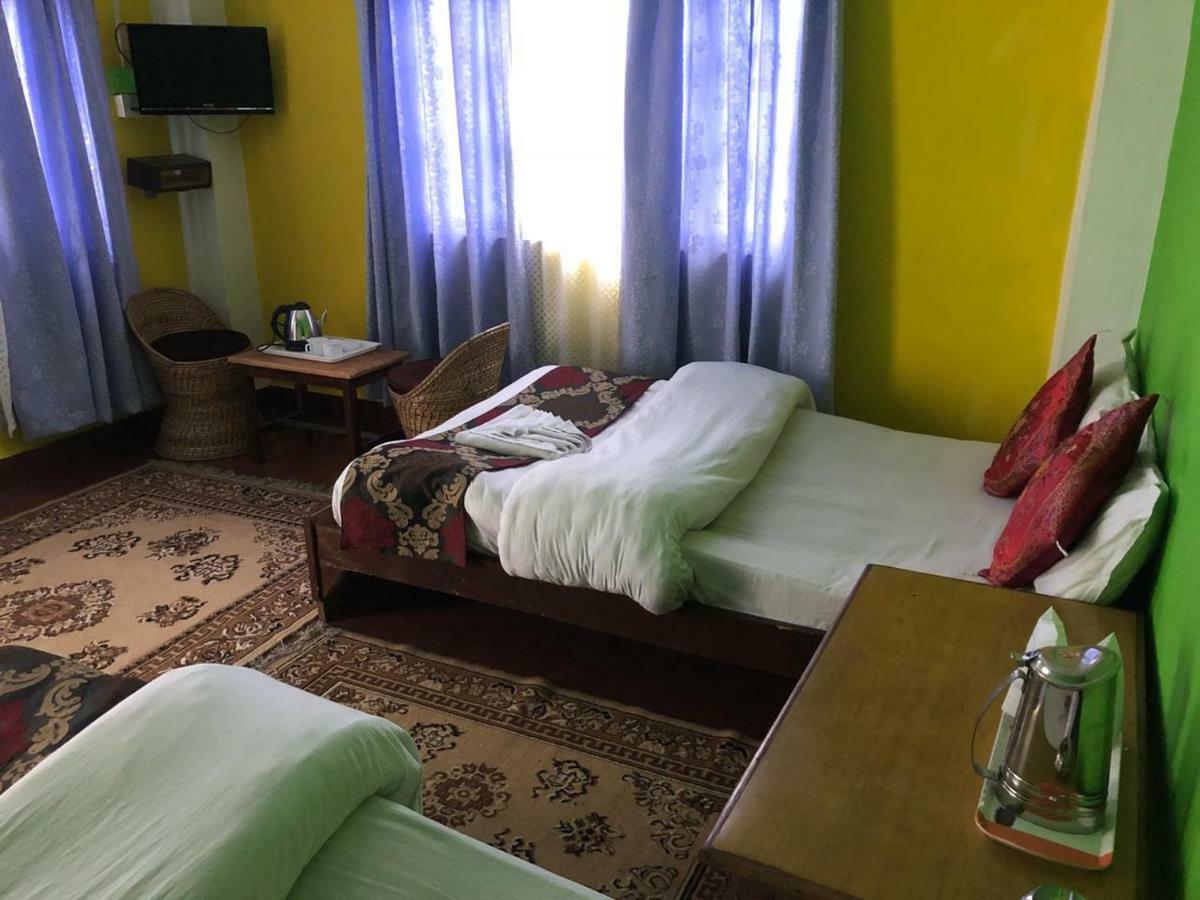 Golden Fish Hotel, Lachung Zewnętrze zdjęcie